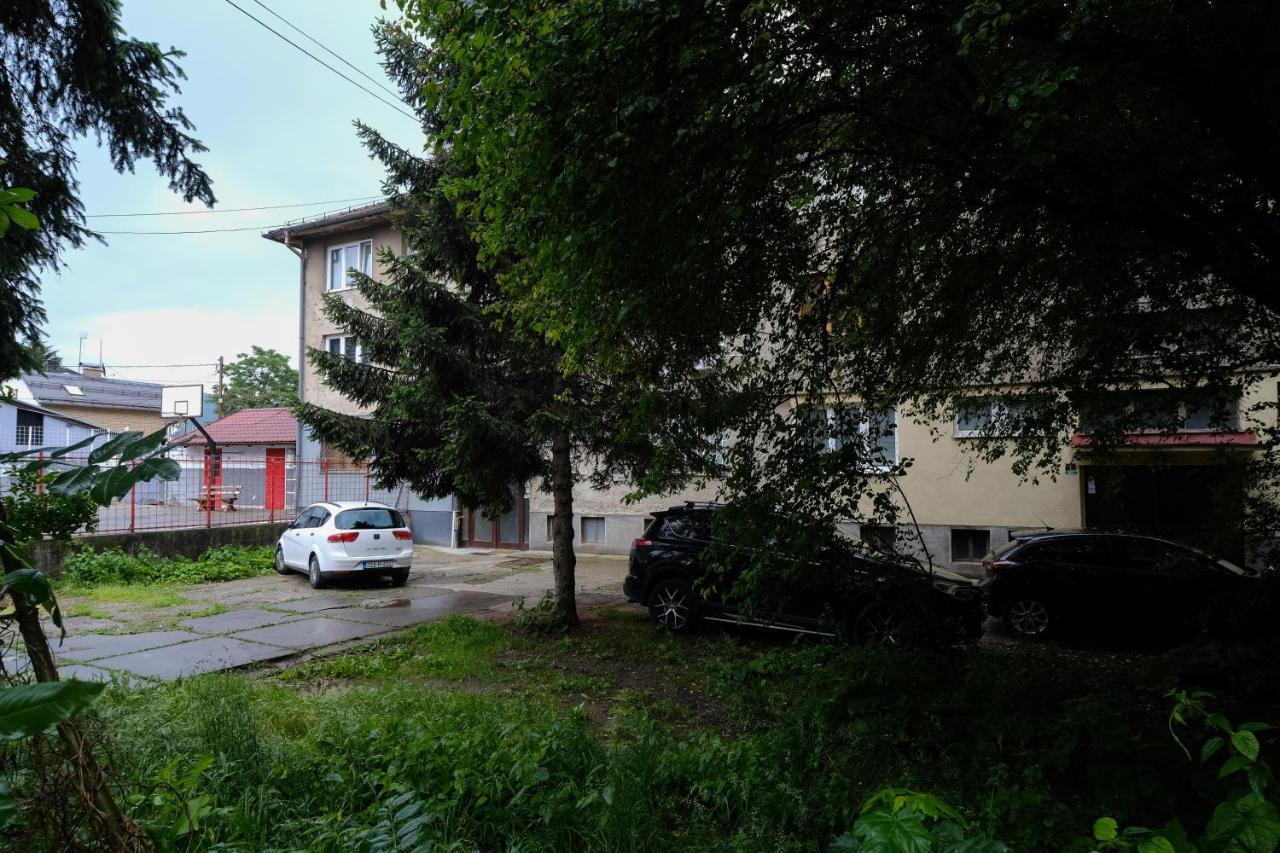 Mak Apartment - Free Parking - Balcony Σαράγεβο Εξωτερικό φωτογραφία